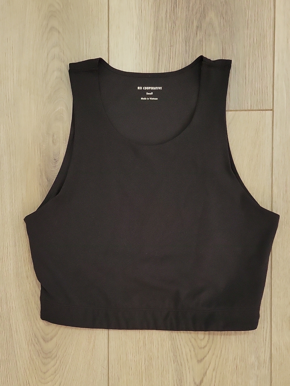 REI Black Cropped Tank Top